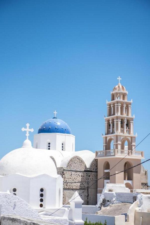 Luxl * Fira (Santorini)